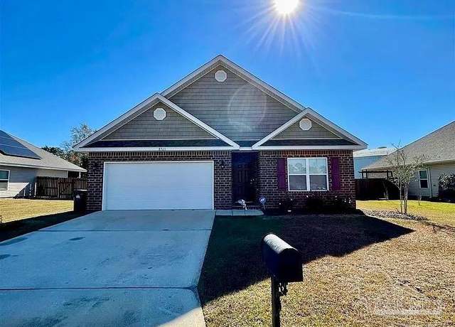 Property at 8761 Bradfield Dr, Pensacola, FL 32507, 4 beds, 2 baths