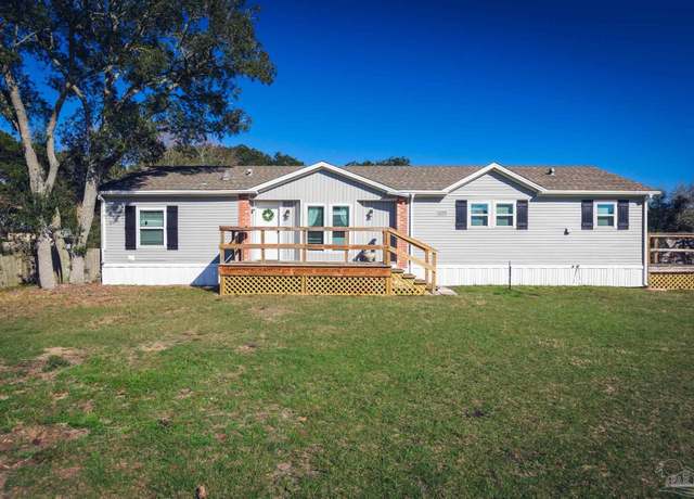 Property at 5152 Viking Rd, Pensacola, FL 32507, 3 beds, 2 baths