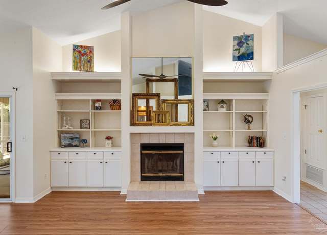 Property at 910 Shadow Ridge Dr, Pensacola, FL 32514, 3 beds, 2 baths