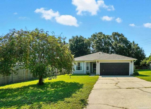 Property at 1704 Garlia Ct, Pensacola, FL 32526, 3 beds, 2 baths