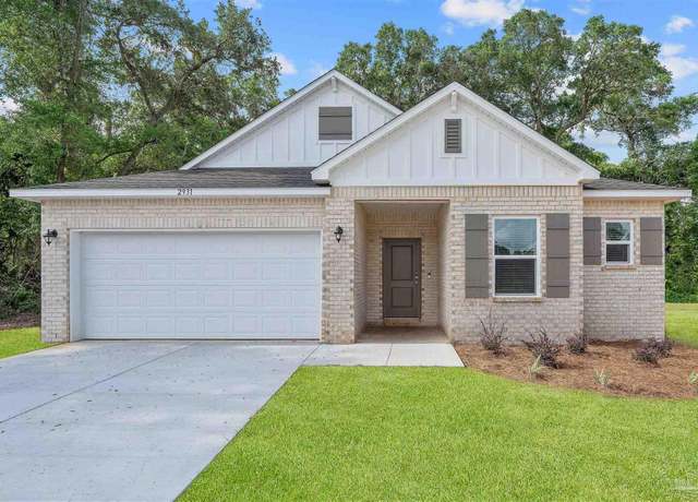 Property at 6266 Forest Pines Dr, Pensacola, FL 32526, 4 beds, 2 baths