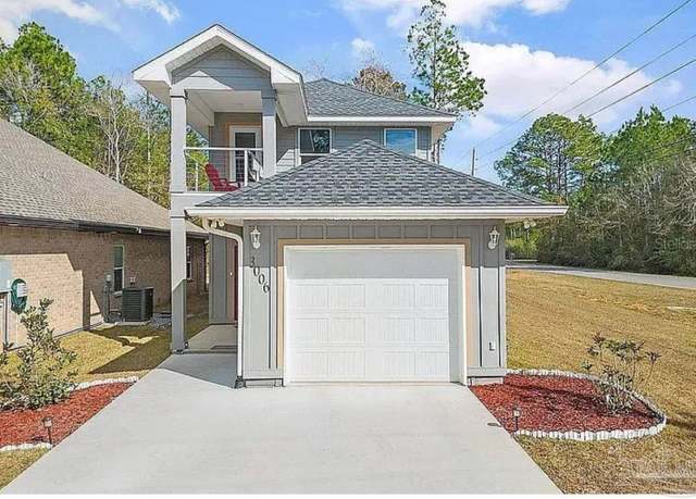 Property at 3006 N 18th Ave, Milton, FL 32583, 3 beds, 2.5 baths