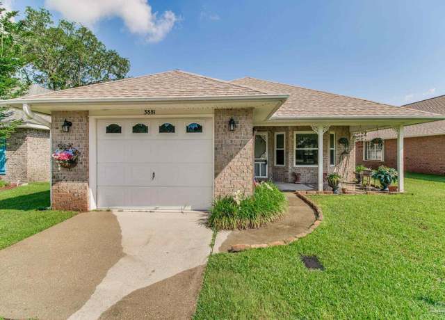 Property at 3881 Windsor Castle Blvd, Milton, FL 32583, 2 beds, 2 baths