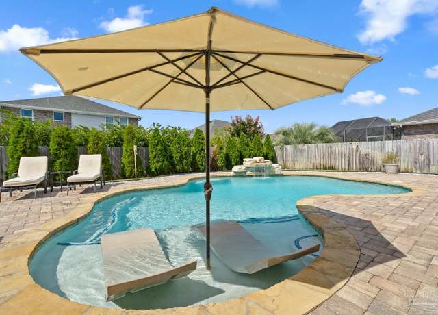 Property at 3552 Pelican Bay Cir, Gulf Breeze, FL 32563, 5 beds, 3.5 baths