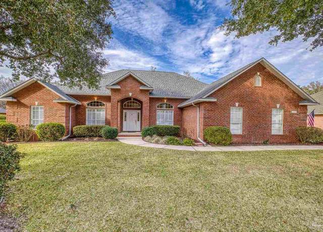 Property at 3004 Greystone Dr, Pace, FL 32571, 4 beds, 2.5 baths
