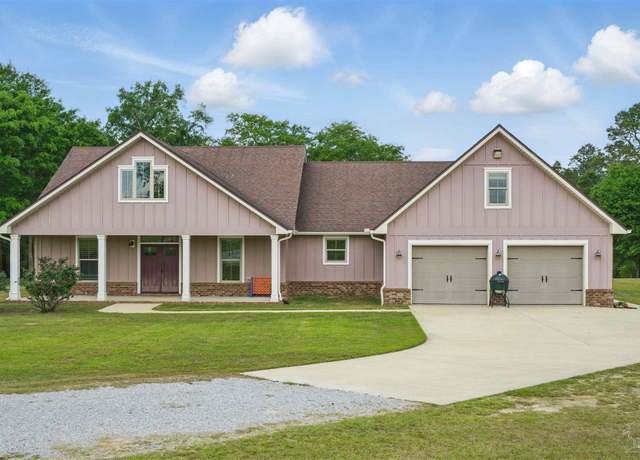 Property at 4940 Palmer Ridge Dr, Milton, FL 32571, 4 beds, 2 baths