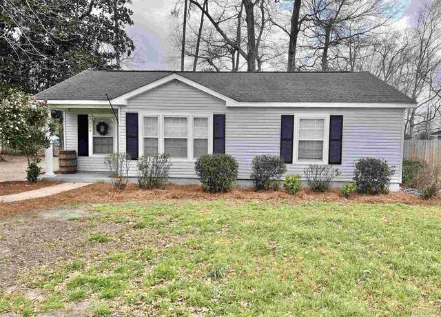 Property at 704 E Horner St, Atmore, AL 36502, 3 beds, 2 baths
