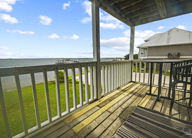 Property at 5539 Soundside Dr Unit N, Gulf Breeze, FL 32563, 1 bed, 1 bath