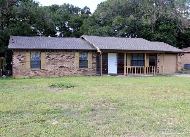 Property at 6189 Forest Pines Dr, Pensacola, FL 32526, 3 beds, 2 baths