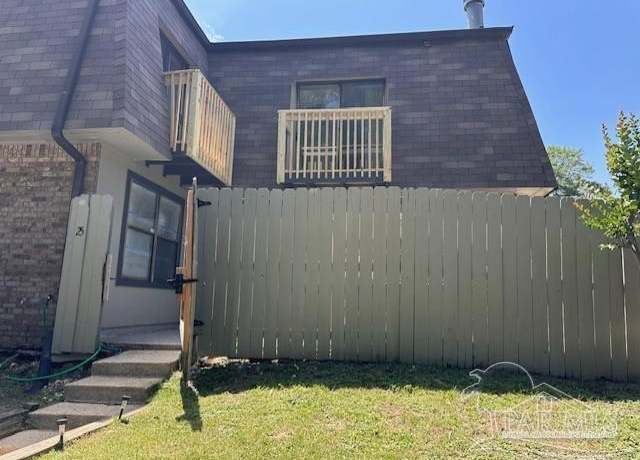 Property at 2301 W Michigan Ave #25, Pensacola, FL 32526, 2 beds, 2.5 baths