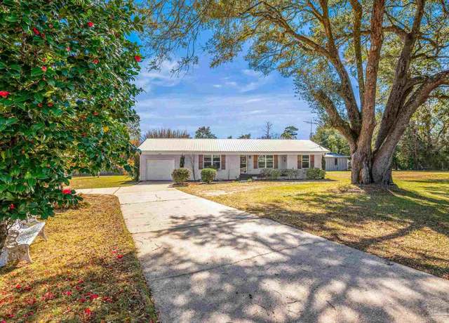 Property at 11491 Pierpoint Ave, Pensacola, FL 32534, 3 beds, 2 baths
