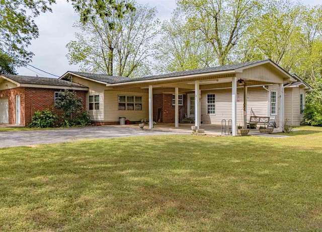 Property at 570 Byrneville Rd, Century, FL 32535, 3 beds, 2 baths