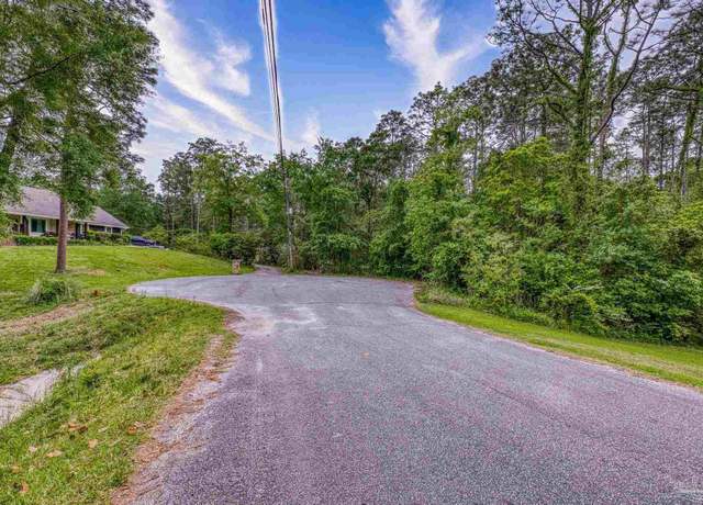 Property at 1253 Tecumseh Ct, Cantonment, FL 32514