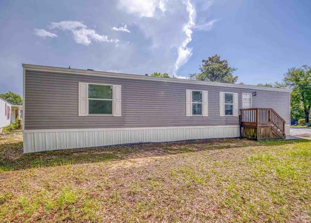 Property at 2600 W Michigan Ave Unit 3A, Pensacola, FL 32526, 2 beds, 2 baths