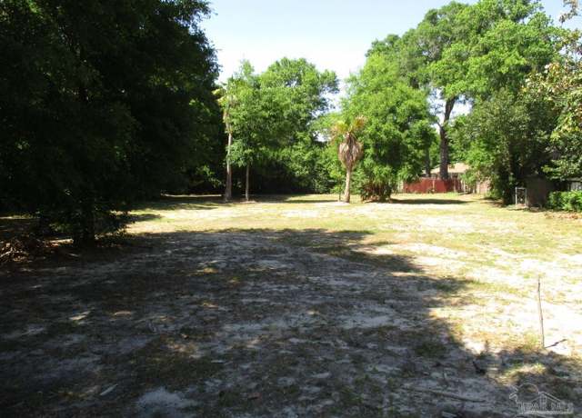 Property at 2300 Fairchild St, Pensacola, FL 32504