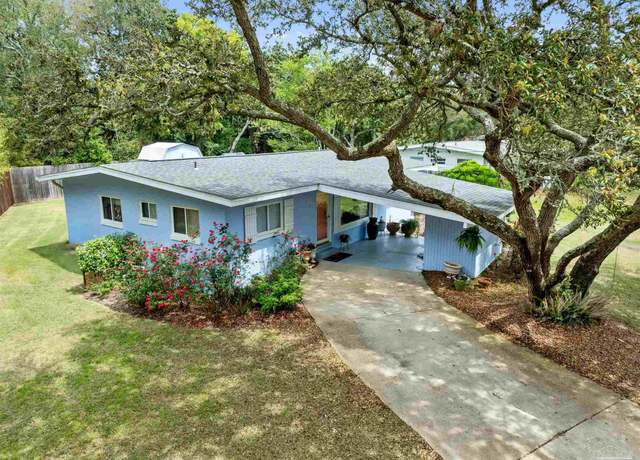 Property at 304 Norwich Dr, Gulf Breeze, FL 32561, 3 beds, 2 baths