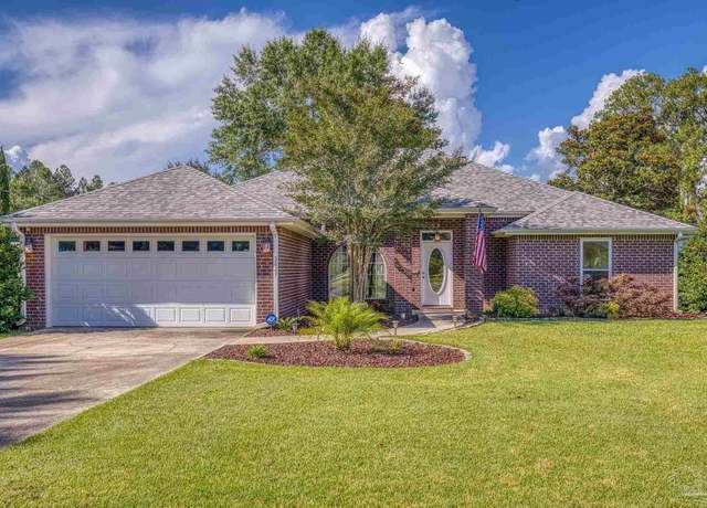 Property at 3427 Riverview Dr, Pace, FL 32571, 4 beds, 2 baths