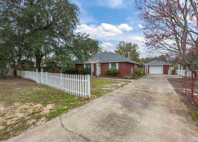 Property at 3159 Hickory St, Navarre, FL 32566, 3 beds, 2 baths