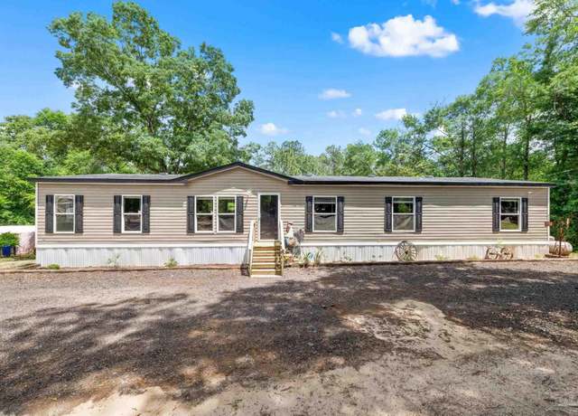 Property at 2142 Pleasant Grove Rd, Milton, FL 32570, 5 beds, 3 baths