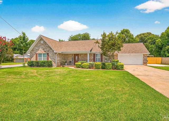 Property at 836 Valley Ridge Cir, Pensacola, FL 32514, 3 beds, 2.5 baths