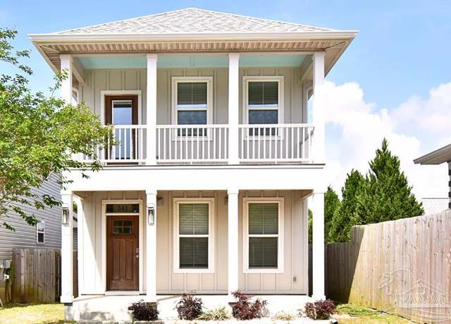 Property at 241 S M St, Pensacola, FL 32502, 3 beds, 2.5 baths