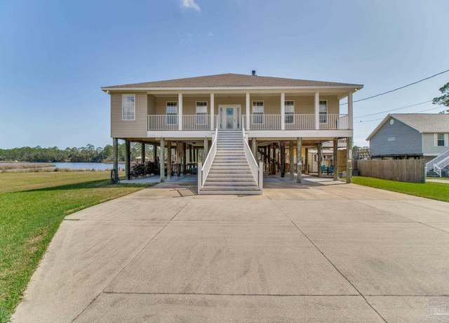 Property at 2770 Gandy Ln, Pensacola, FL 32507, 3 beds, 2 baths