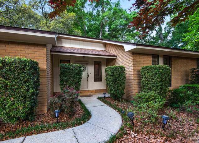 Property at 10385 O'daniel Dr, Pensacola, FL 32514, 3 beds, 2 baths