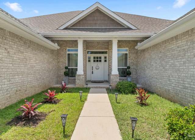 Property at 2849 Pga Blvd, Navarre, FL 32566, 4 beds, 2.5 baths