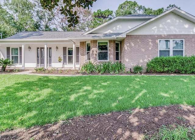 Property at 9965 Scenic Hwy, Pensacola, FL 32514, 3 beds, 2 baths
