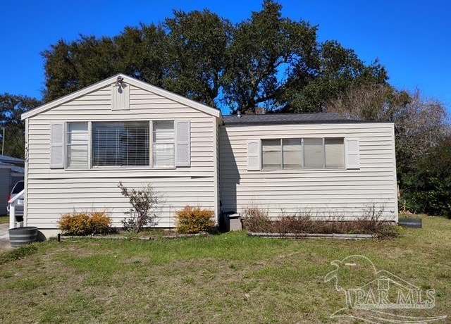 Property at 316 W Sunset Ave, Pensacola, FL 32507, 3 beds, 1 bath
