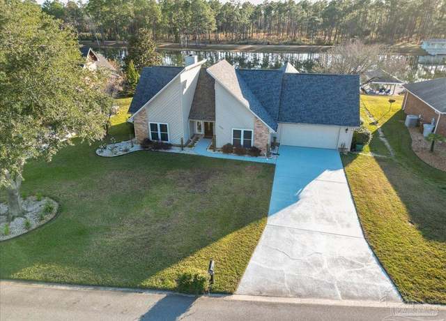 Property at 6641 Ski Ln, Milton, FL 32583, 3 beds, 2.5 baths