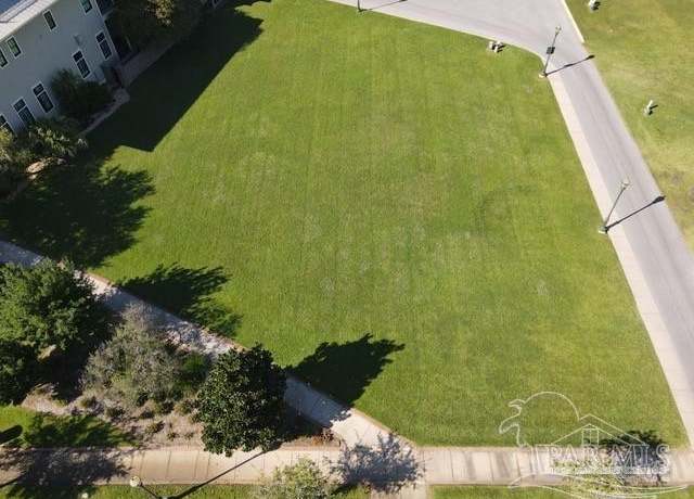 Property at 662 E Romana St, Pensacola, FL 32502