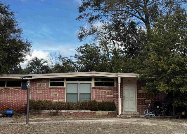 Property at 6518 Robin Ave, Milton, FL 32570, 3 beds, 2 baths