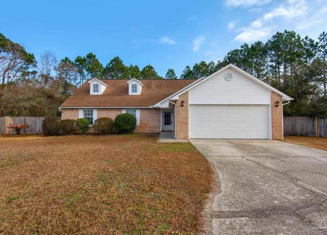 Property at 2260 Prytania Cir, Navarre, FL 32566, 5 beds, 3 baths