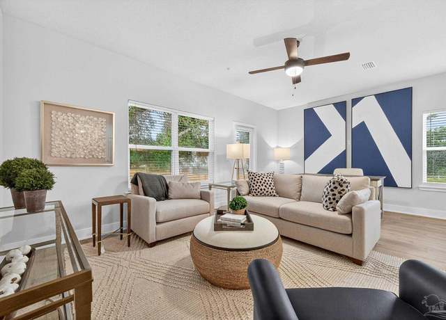 Property at 8324 Highland Ridge Dr Unit 2A, Pensacola, FL 32534, 3 beds, 2.5 baths