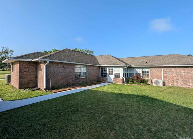 Property at 11560 Mobile Hwy, Pensacola, FL 32526, 4 beds, 3.5 baths