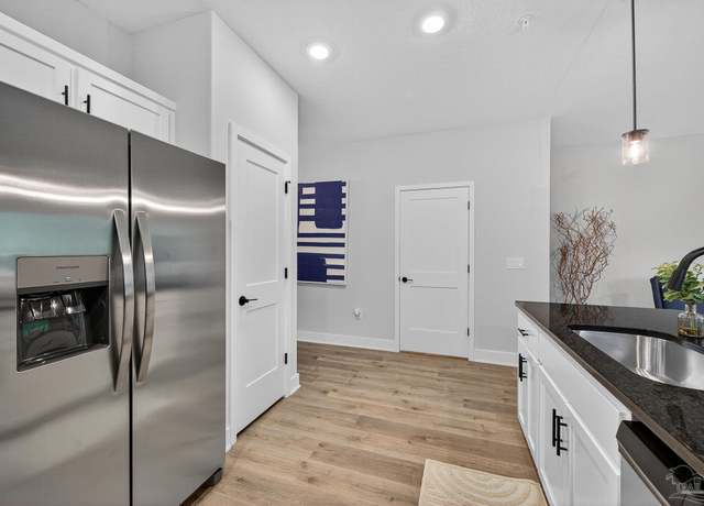 Property at 8344 Highland Ridge Dr Unit 7A, Pensacola, FL 32534, 3 beds, 2.5 baths
