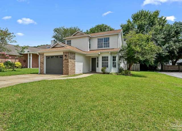 Property at 3514 Silvertree Ln, Pensacola, FL 32504, 3 beds, 2.5 baths