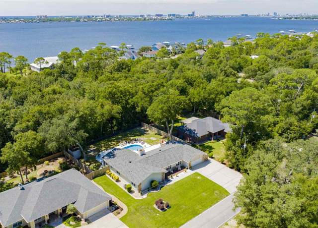 Property at 16531 Innerarity Pt Rd, Pensacola, FL 32507, 4 beds, 2.5 baths