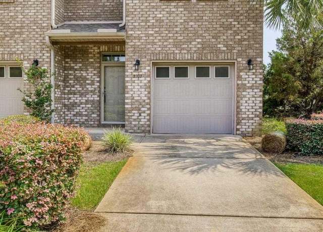 Property at 2107 Wilsons Plover Cir, Navarre, FL 32566, 3 beds, 2.5 baths