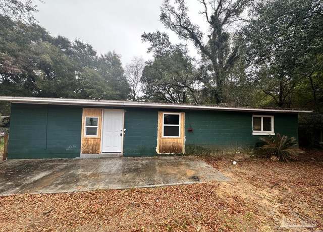 Property at 304 Louisiana Dr, Pensacola, FL 32505, 3 beds, 1 bath