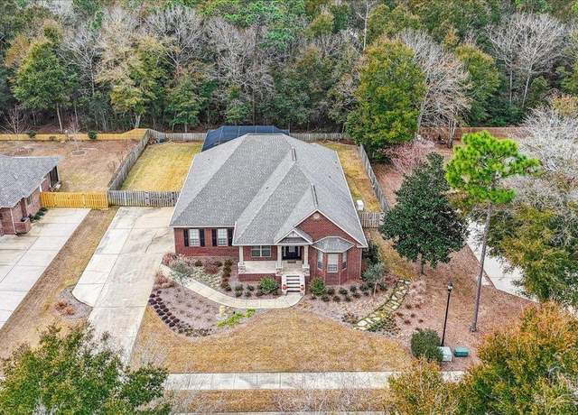 Property at 8414 Foxtail Loop, Pensacola, FL 32526, 5 beds, 3 baths