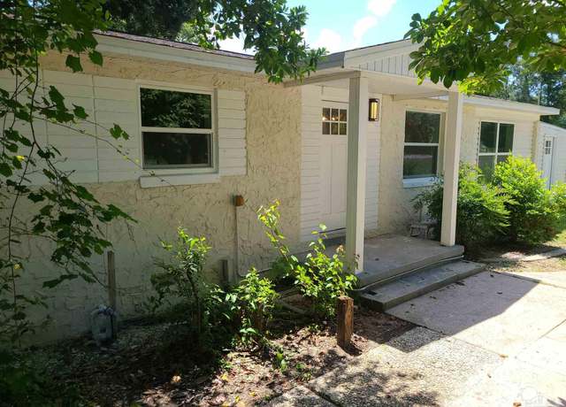 Property at 7210 Community Dr, Pensacola, FL 32526, 5 beds, 3 baths