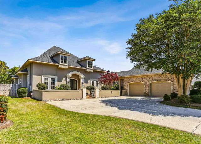Property at 2679 Edmund Dr, Gulf Breeze, FL 32563, 5 beds, 3 baths