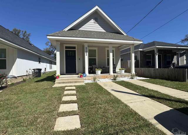 Property at 2102 W Gregory St, Pensacola, FL 32502, 3 beds, 2 baths