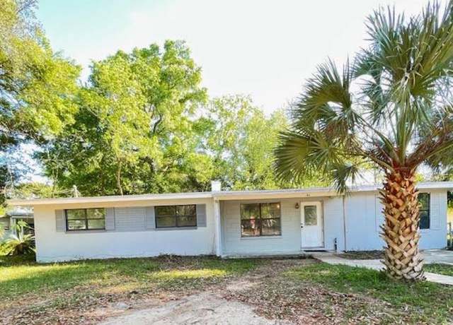 Property at 913 Belair Rd, Pensacola, FL 32505, 4 beds, 1 bath