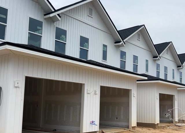 Property at 8102 Carl Dean St, Pensacola, FL 32514, 3 beds, 2.5 baths
