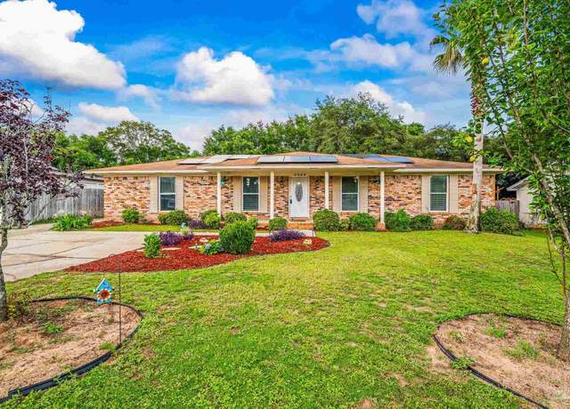 Property at 2762 Christine St, Pensacola, FL 32526, 3 beds, 2 baths