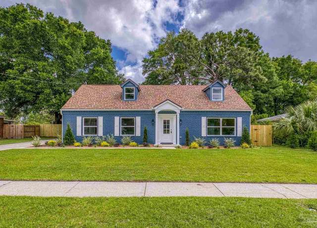 Property at 4020 Kingsberry Dr, Pensacola, FL 32504, 4 beds, 3.5 baths