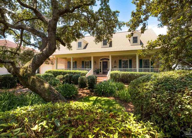 Property at 82 Highpoint Dr, Gulf Breeze, FL 32561, 4 beds, 4.5 baths